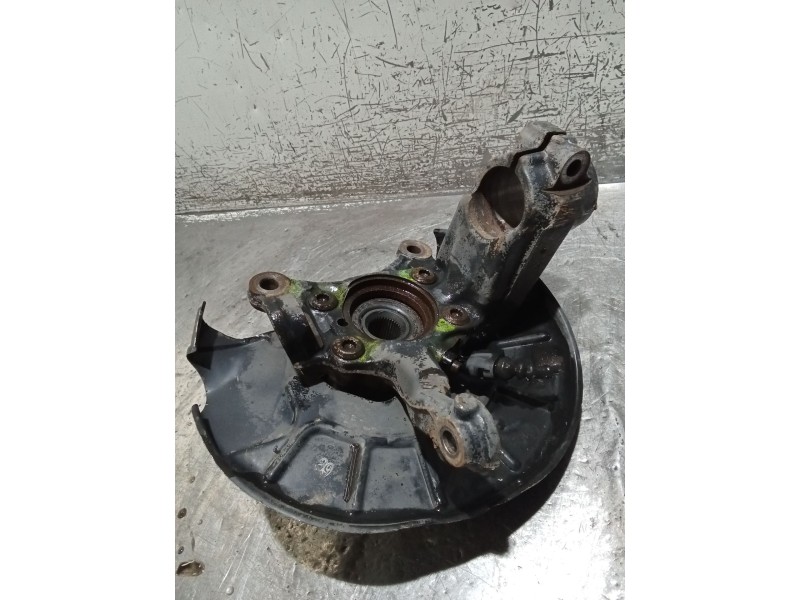 Recambio de mangueta delantera derecha para volkswagen golf v (1k1) 2.0 tdi referencia OEM IAM   03
