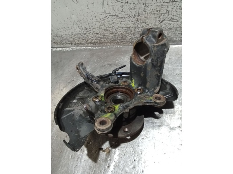 Recambio de mangueta delantera izquierda para volkswagen golf v (1k1) 2.0 tdi referencia OEM IAM   03