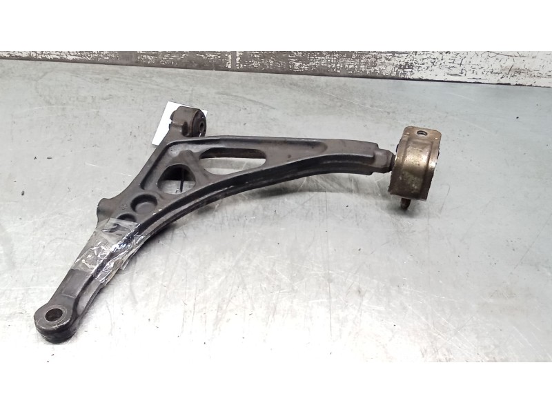 Recambio de brazo suspension inferior delantero izquierdo para peugeot 405 i (15b) 1.9 referencia OEM IAM   87