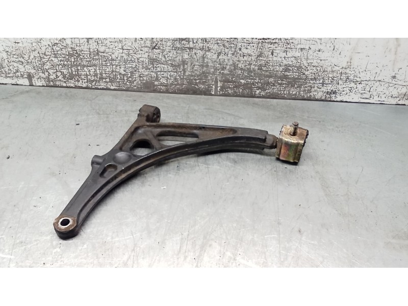 Recambio de brazo suspension inferior delantero derecho para peugeot 405 i (15b) 1.9 referencia OEM IAM   87