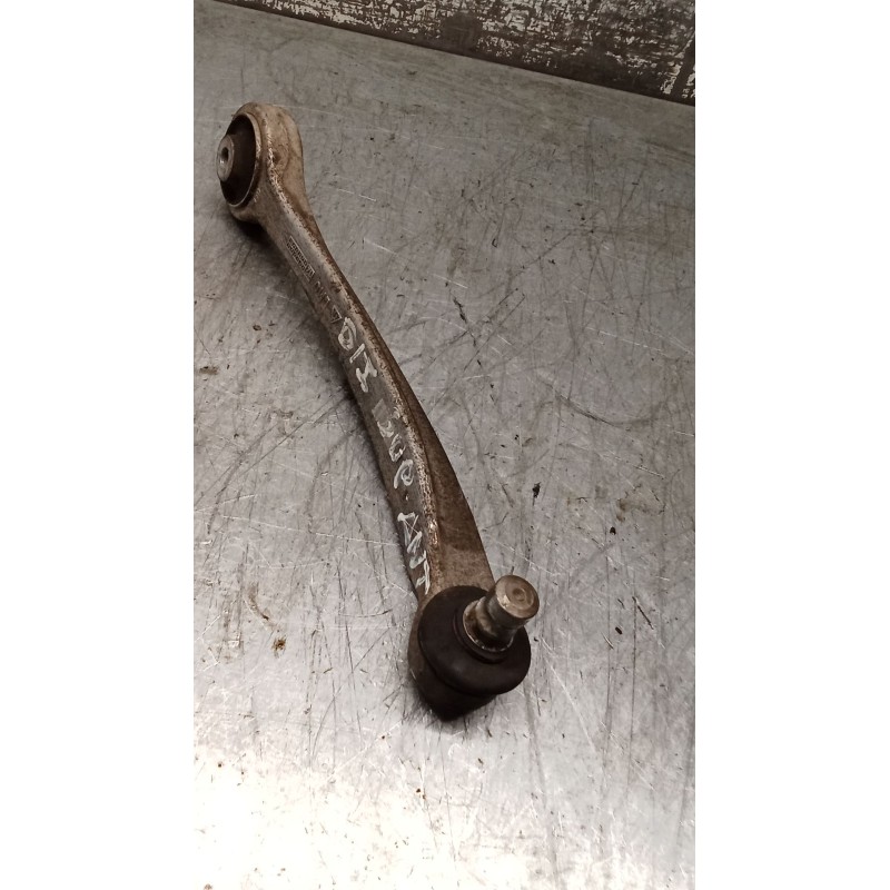 Recambio de brazo suspension superior delantero izquierdo para audi a6 c5 (4b2, 4b4) 2.5 tdi referencia OEM IAM  ANTERIOR 01