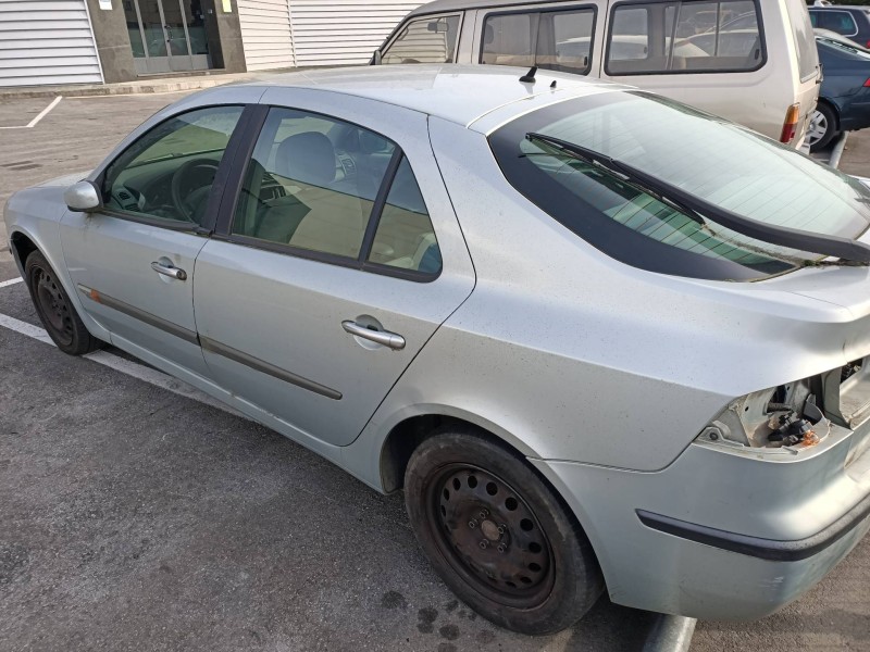 renault laguna ii (bg0) del año 2003