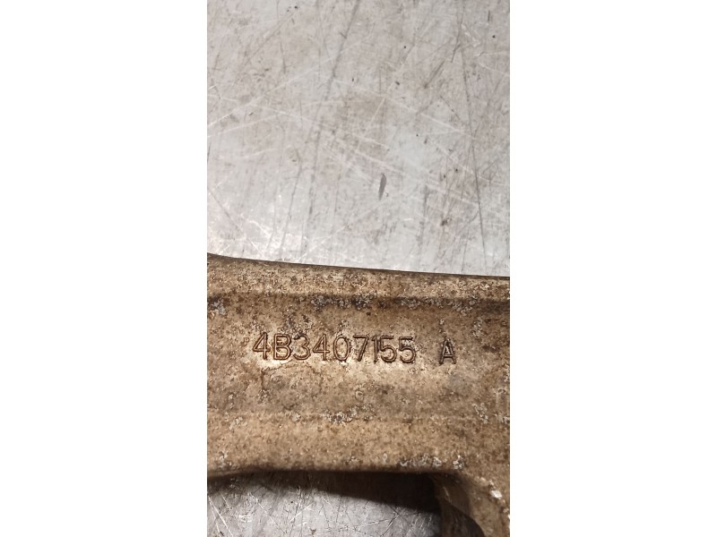 Recambio de brazo suspension inferior delantero izquierdo para audi a6 c5 (4b2, 4b4) 2.5 tdi referencia OEM IAM 4B3407155A ANTER