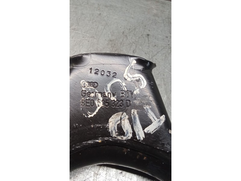 Recambio de brazo suspension superior trasero derecho para audi a6 c5 (4b2, 4b4) 2.5 tdi referencia OEM IAM 8E0505323D  01