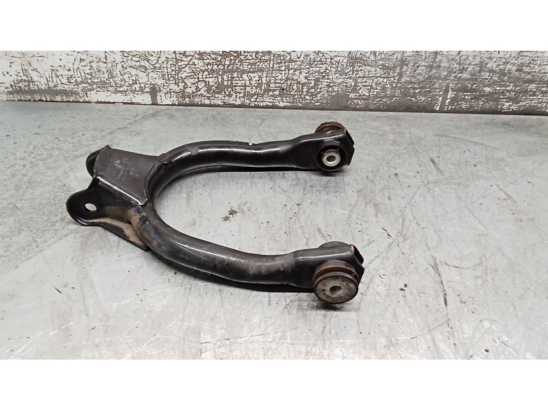 Recambio de brazo suspension superior trasero izquierdo para audi a6 c5 (4b2, 4b4) 2.5 tdi referencia OEM IAM 8E0505323D  01