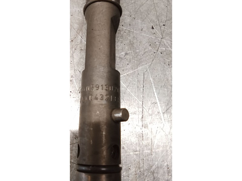 Recambio de inyector para audi a6 c5 (4b2, 4b4) 2.5 tdi referencia OEM IAM 059130201G 0432133786 BOSCH