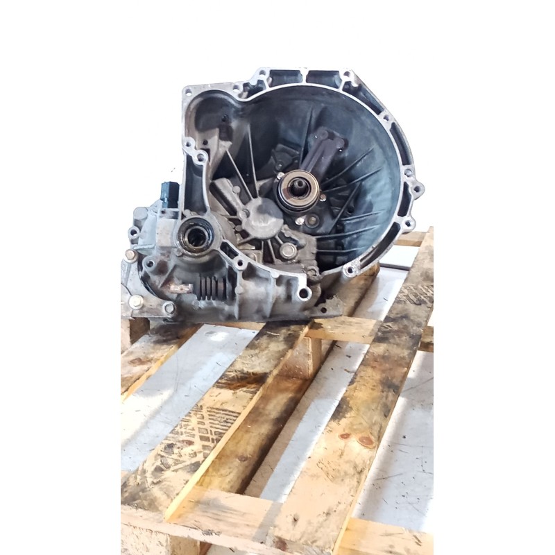 Recambio de caja cambios para ford fiesta iv (ja_, jb_) 1.3 i referencia OEM IAM 97WT 7002 VE 5V TFA10H29 002696