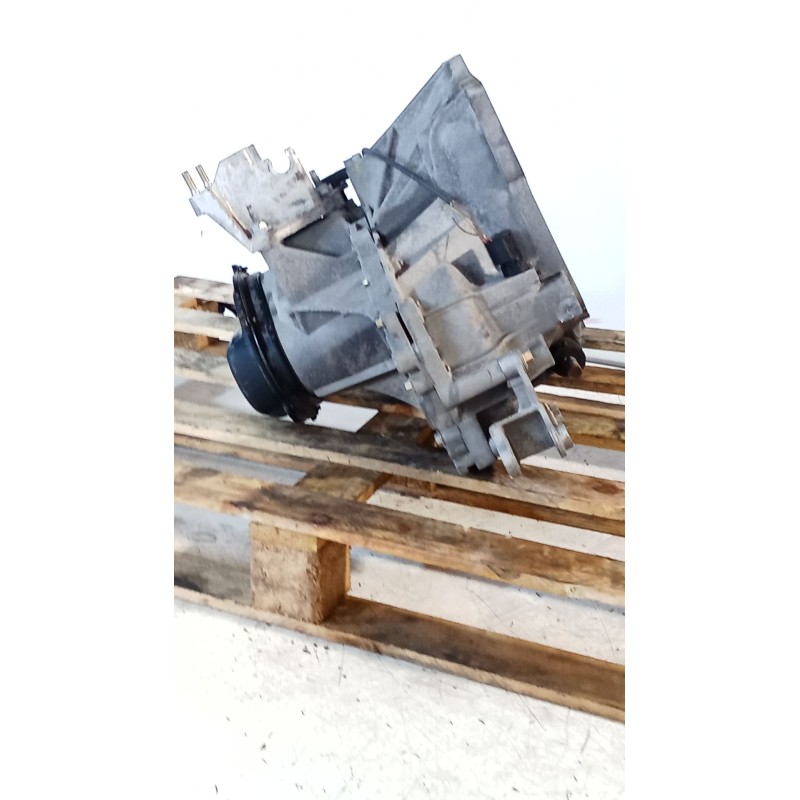 Recambio de caja cambios para ford fiesta iv (ja_, jb_) 1.3 i referencia OEM IAM 97WT 7002 VE 5V TFA10H29 002696