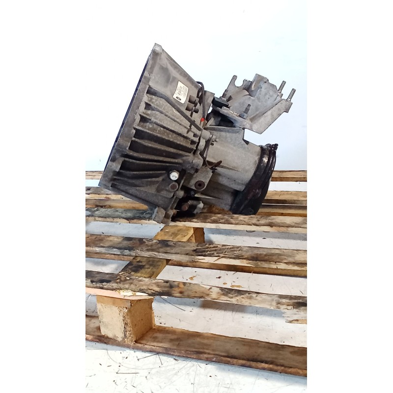 Recambio de caja cambios para ford fiesta iv (ja_, jb_) 1.3 i referencia OEM IAM 97WT 7002 VE 5V TFA10H29 002696
