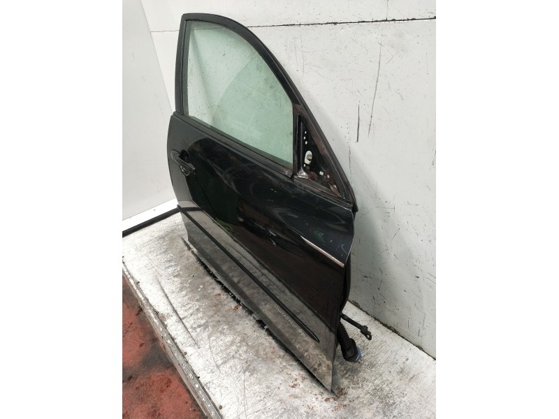 Recambio de puerta delantera derecha para mazda 3 (bk) 1.6 (bk14) referencia OEM IAM  5P 2004
