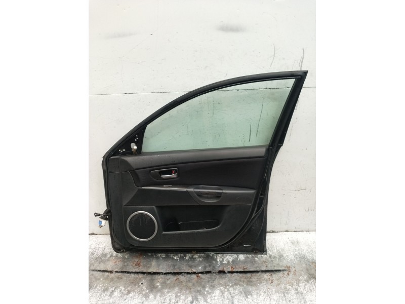 Recambio de puerta delantera derecha para mazda 3 (bk) 1.6 (bk14) referencia OEM IAM  5P 2004
