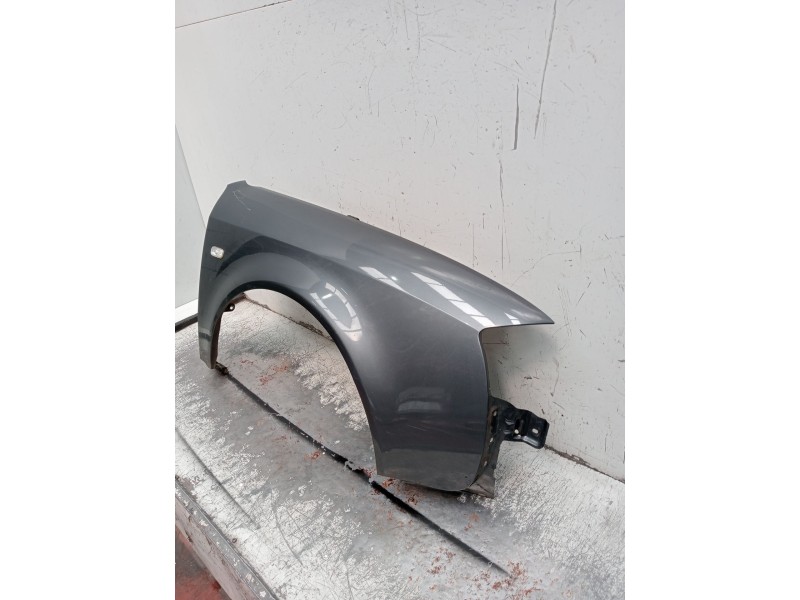 Recambio de aleta delantera derecha para audi a6 c5 (4b2, 4b4) 2.5 tdi referencia OEM IAM   2001