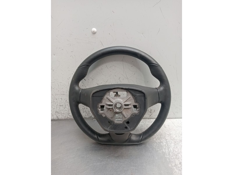 Recambio de volante para opel combo e tour / life (k9) 1.5 referencia OEM IAM 34301542B  2019