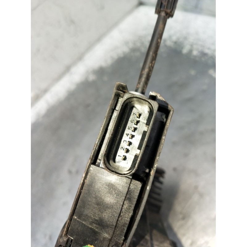 Recambio de motor cierre centralizado delantero izquierdo para peugeot 308 sw ii (lc_, lj_, lr_, lx_, l4_) 2.0 bluehdi 150 refer