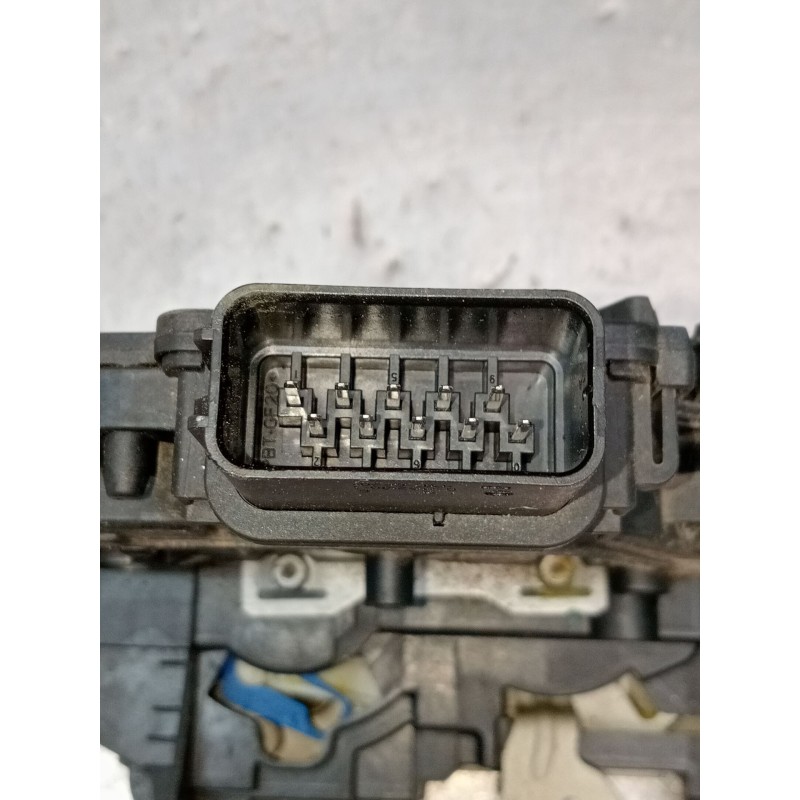 Recambio de motor cierre centralizado delantero derecho para ford b-max (jk) 1.6 tdci referencia OEM IAM 969158105 5P AV1AR21812