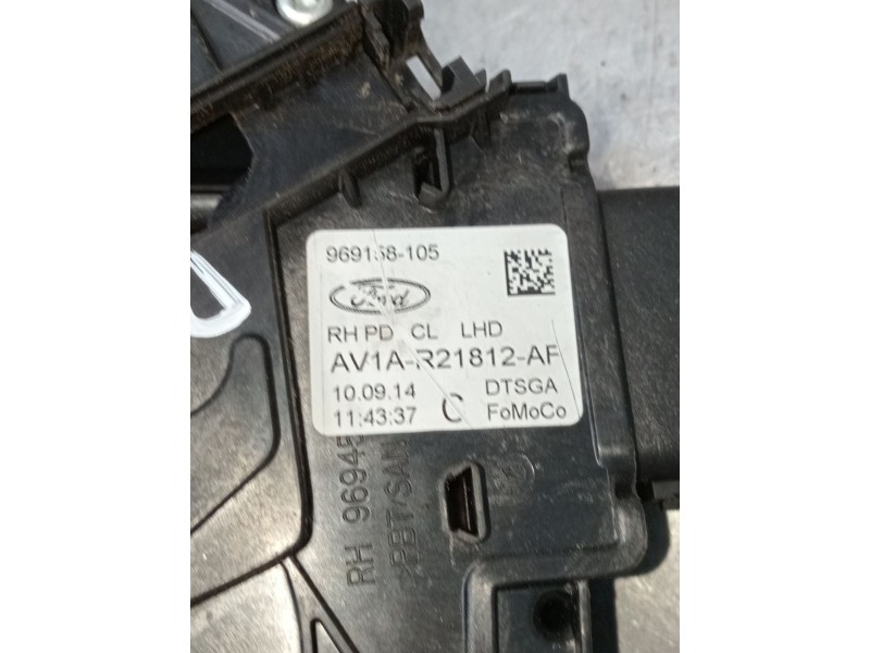 Recambio de motor cierre centralizado delantero derecho para ford b-max (jk) 1.6 tdci referencia OEM IAM 969158105 5P AV1AR21812