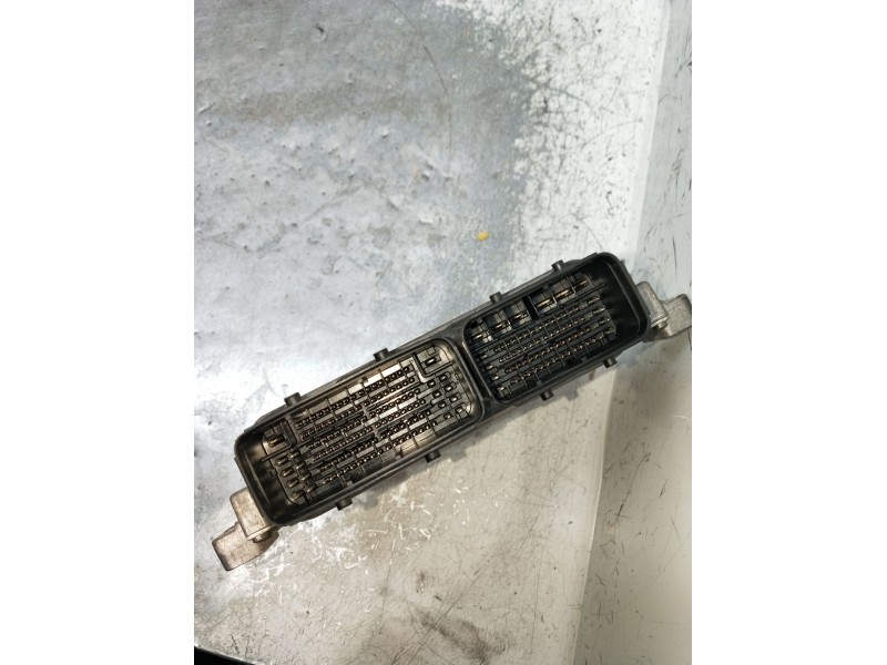 Recambio de centralita motor uce para peugeot 308 sw ii (lc_, lj_, lr_, lx_, l4_) 2.0 bluehdi 150 referencia OEM IAM 9804828580 
