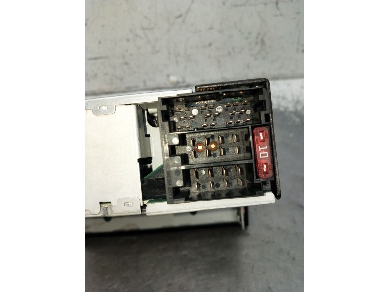 Recambio de sistema audio / radio cd para opel vectra c gts (z02) 2.2 dti 16v (f68) referencia OEM IAM 13138246 13138246 2003