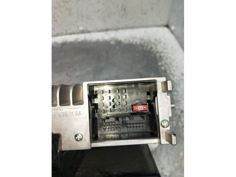 Recambio de sistema audio / radio cd para volkswagen polo v (6r1, 6c1) 1.4 (6r1) referencia OEM IAM 5M0035156C CQJV1875AE 2009