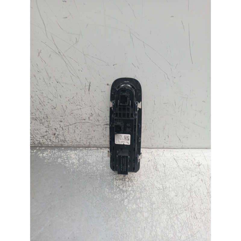 Recambio de mando elevalunas delantero izquierdo para opel combo e tour / life (k9) 1.5 referencia OEM IAM 96788264ZD 5P 2019