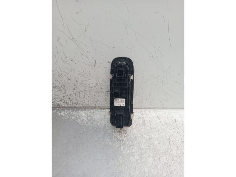 Recambio de mando elevalunas delantero izquierdo para opel combo e tour / life (k9) 1.5 referencia OEM IAM 96788264ZD 5P 2019