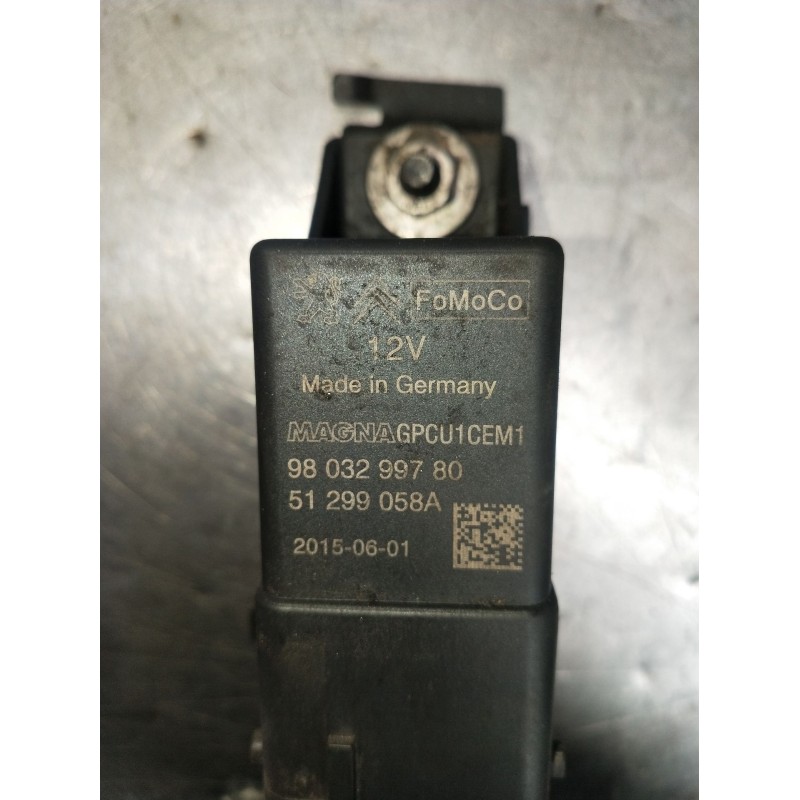 Recambio de caja precalentamiento para peugeot 308 sw ii (lc_, lj_, lr_, lx_, l4_) 2.0 bluehdi 150 referencia OEM IAM 9803299780