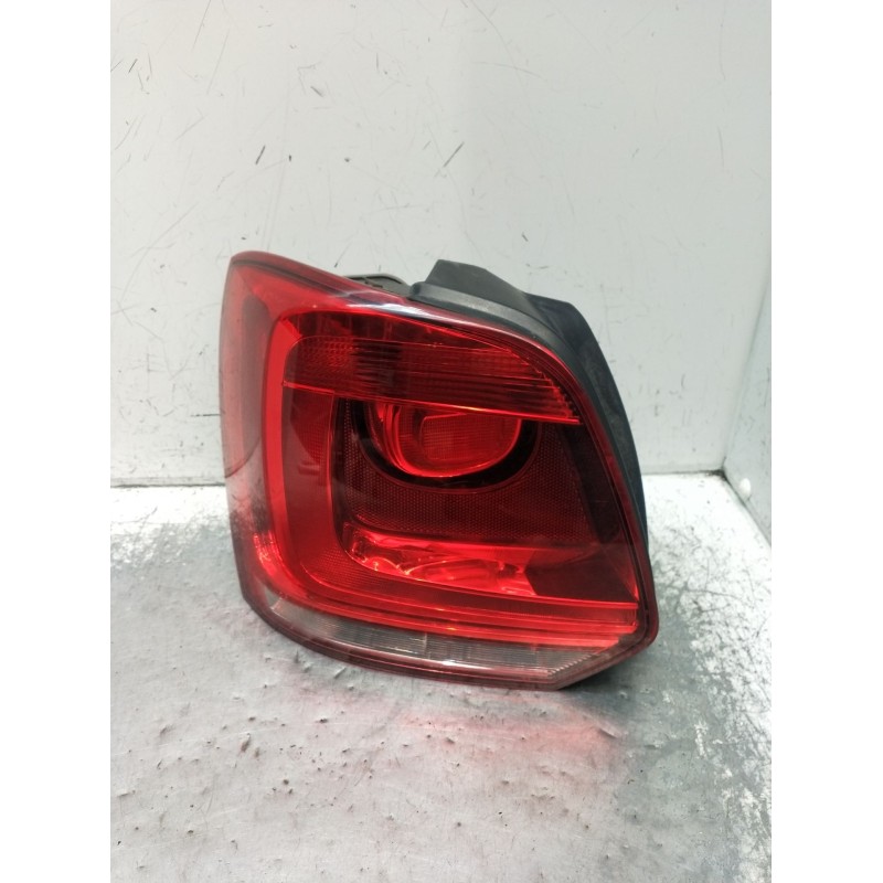 Recambio de piloto trasero izquierdo para volkswagen polo v (6r1, 6c1) 1.4 (6r1) referencia OEM IAM 6R0945257A  2009