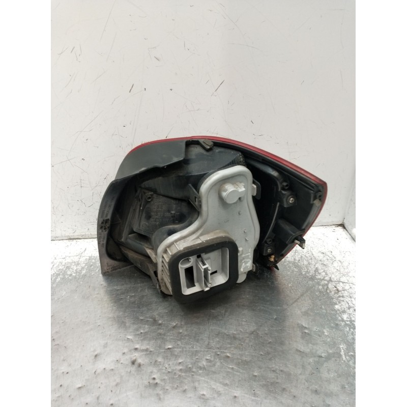 Recambio de piloto trasero izquierdo para volkswagen polo v (6r1, 6c1) 1.4 (6r1) referencia OEM IAM 6R0945257A  2009