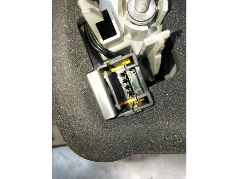 Recambio de piloto trasero derecho para peugeot 308 sw ii (lc_, lj_, lr_, lx_, l4_) 2.0 bluehdi 150 referencia OEM IAM   2015