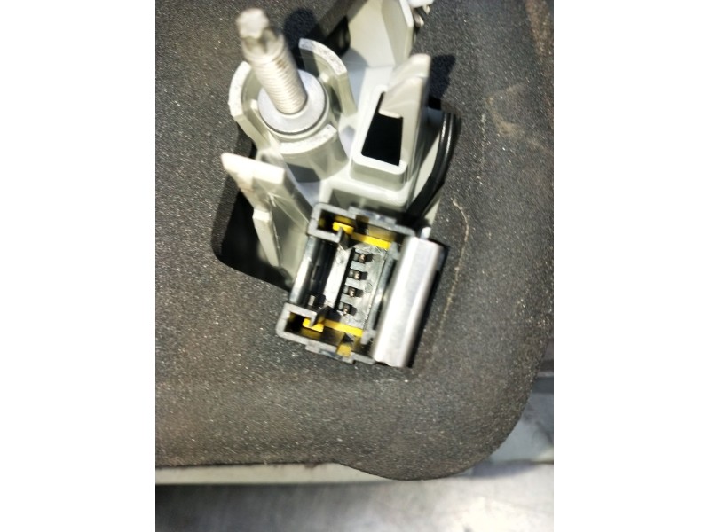Recambio de piloto trasero izquierdo para peugeot 308 sw ii (lc_, lj_, lr_, lx_, l4_) 2.0 bluehdi 150 referencia OEM IAM   2015