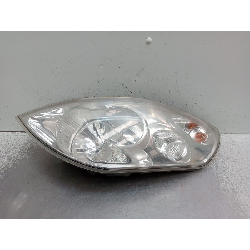 Recambio de faro izquierdo para renault master iii furgoneta (fv) 2.3 dci 100 rwd (fv0b) referencia OEM IAM   