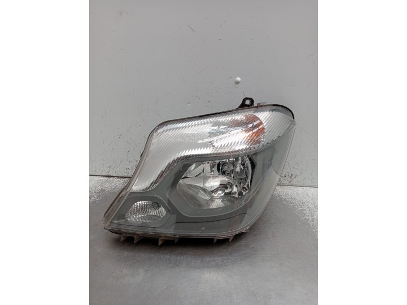 Recambio de faro izquierdo para mercedes-benz sprinterii caja cerrada (desde 01.06) 318/319 cdi (906.631/633/635/637) referencia