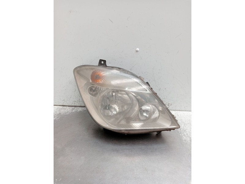 Recambio de faro derecho para mercedes-benz sprinterii caja cerrada (desde 01.06) 2.1 cdi cat referencia OEM IAM   
