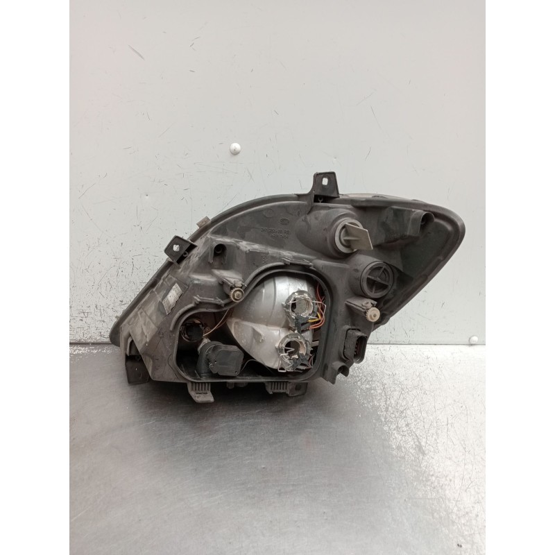 Recambio de faro derecho para mercedes-benz sprinterii caja cerrada (desde 01.06) 2.1 cdi cat referencia OEM IAM   
