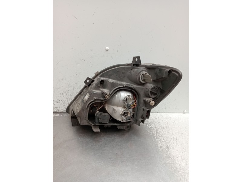 Recambio de faro derecho para mercedes-benz sprinterii caja cerrada (desde 01.06) 2.1 cdi cat referencia OEM IAM   