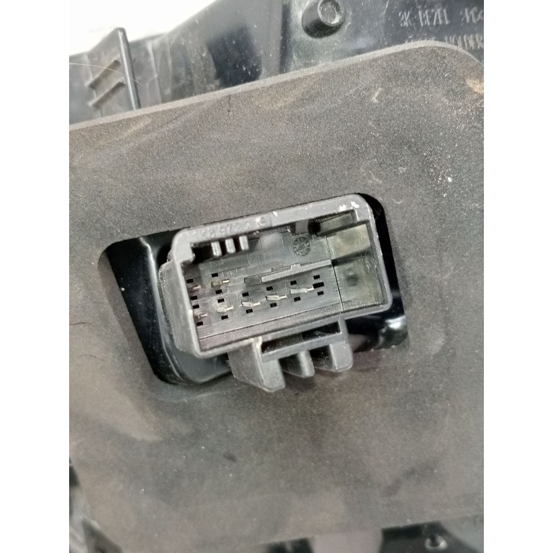 Recambio de piloto trasero izquierdo para skoda superb iii (3v3) 1.4 tsi iv referencia OEM IAM 3V9945207C VER FOTOS 81910102 