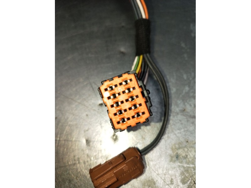 Recambio de retrovisor derecho para peugeot 308 sw ii (lc_, lj_, lr_, lx_, l4_) 2.0 bluehdi 150 referencia OEM IAM  ELÉCTRICO 20