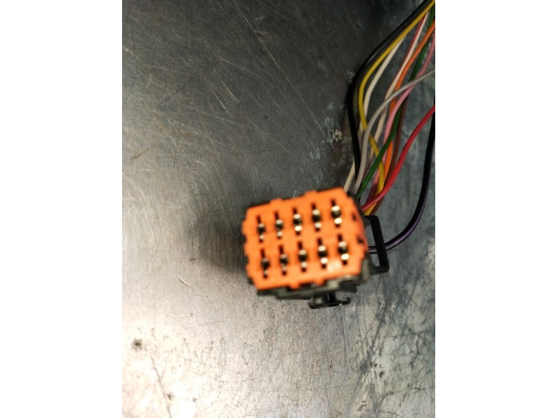 Recambio de retrovisor izquierdo para peugeot 308 sw ii (lc_, lj_, lr_, lx_, l4_) 2.0 bluehdi 150 referencia OEM IAM  ELÉCTRICO 