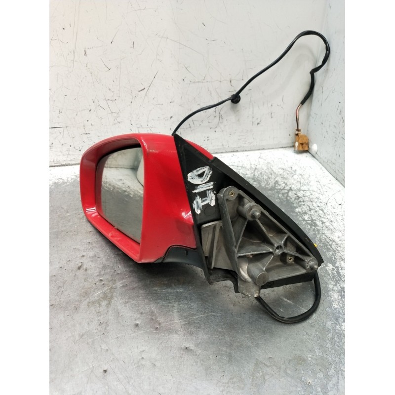 Recambio de retrovisor izquierdo para audi a4 b7 (8ec) 2.0 tdi 16v referencia OEM IAM  ELÉCTRICO 2005