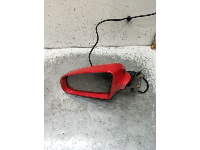 Recambio de retrovisor izquierdo para audi a4 b7 (8ec) 2.0 tdi 16v referencia OEM IAM  ELÉCTRICO 2005