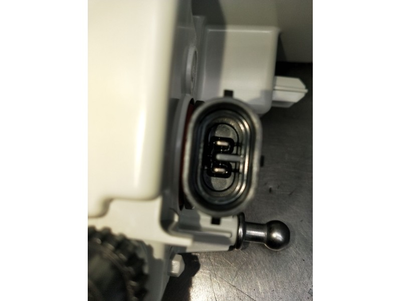 Recambio de faro antiniebla izquierdo para ford ecosport 1.0 ecoboost referencia OEM IAM GN1513B221MB 90087132 