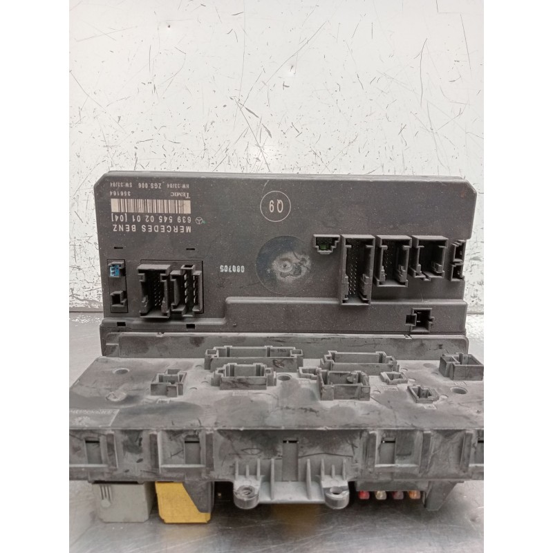 Recambio de caja reles / fusibles para mercedes-benz vito caja cerrada 6.03  109 cdi compacto (639.601) referencia OEM IAM 63954