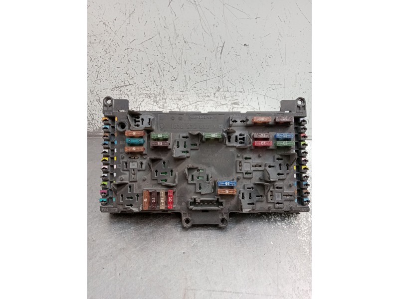 Recambio de caja reles / fusibles para mercedes-benz vito caja cerrada 6.03  111 cdi compacto (639.601) referencia OEM IAM 63954