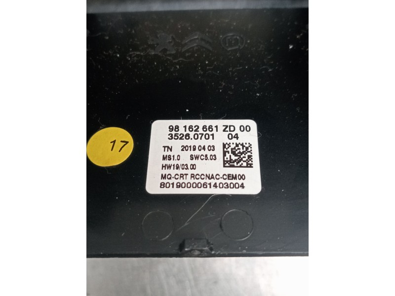 Recambio de pantalla multifuncion para opel combo e tour / life (k9) 1.5 referencia OEM IAM 98162661ZD 35260701 2019