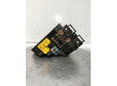 Recambio de caja reles / fusibles para mg zr 2.0 td referencia OEM IAM 000710 142908041503 2003