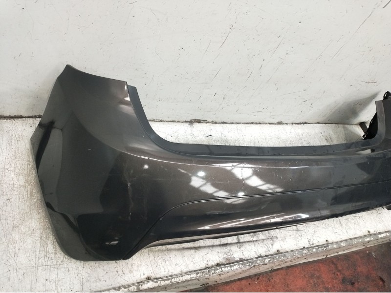 Recambio de paragolpes trasero para mazda 3 (bk) 1.6 (bk14) referencia OEM IAM   2004