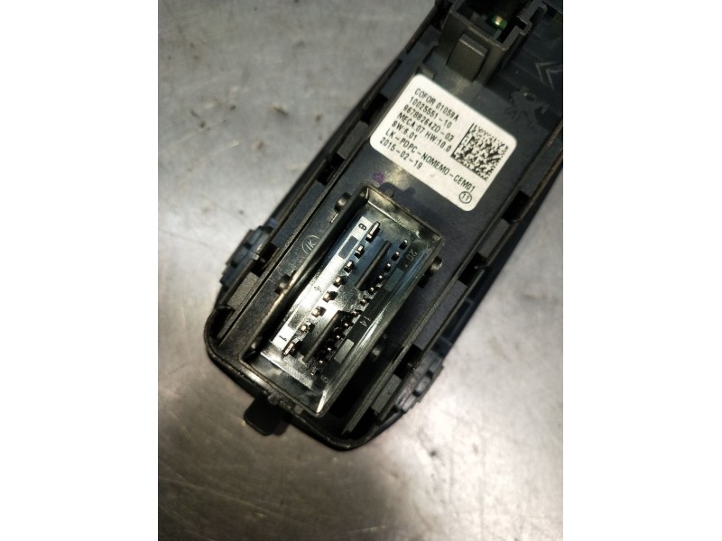 Recambio de mando elevalunas delantero izquierdo para peugeot 308 sw ii (lc_, lj_, lr_, lx_, l4_) 2.0 bluehdi 150 referencia OEM