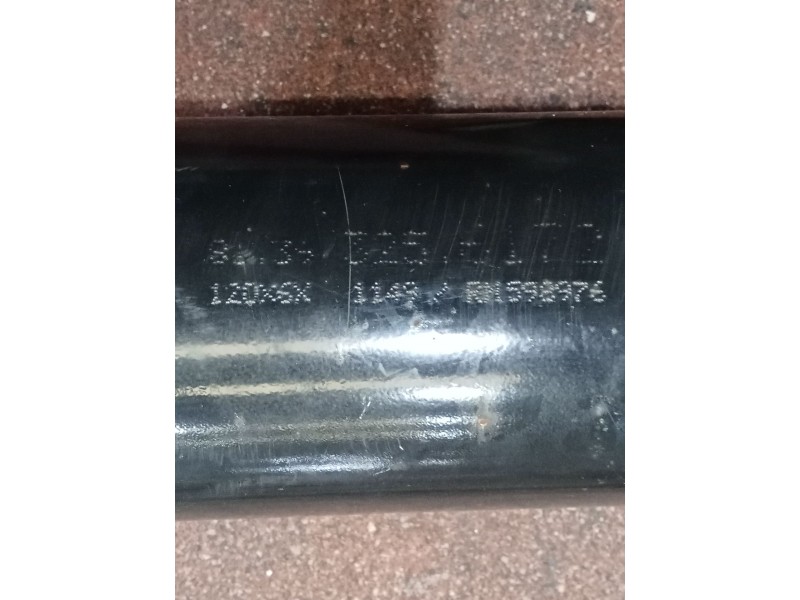 Recambio de transmision central para man tgx 18.480 referencia OEM IAM 81393256172 172 CM TRANSMISION TRASERA