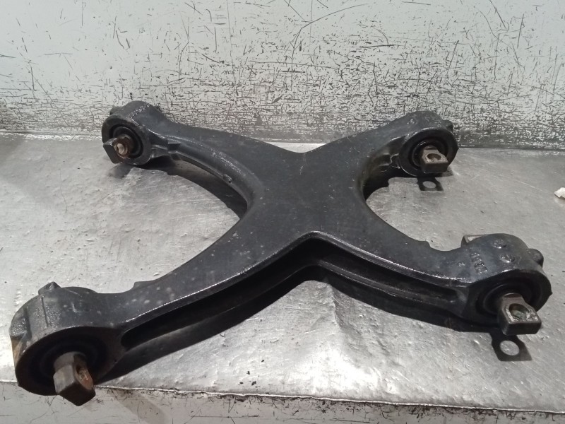 Recambio de tirante trasero derecho para man tgx 18.480 referencia OEM IAM 202152B 070060005 TIRANTE DE REACCION