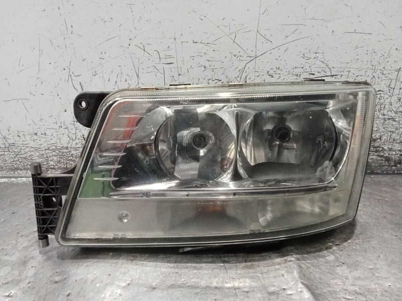 Recambio de faro izquierdo para man tgx 18.480 referencia OEM IAM 81251016499 6400300000 11